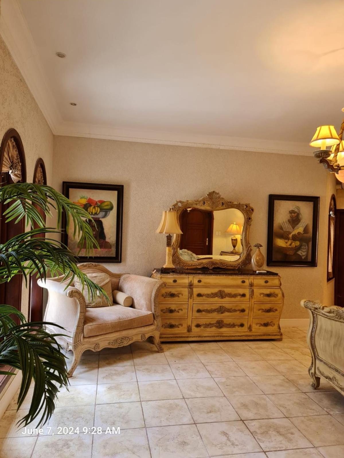 Sandpiper Beach Apartments Palm Beach Екстер'єр фото