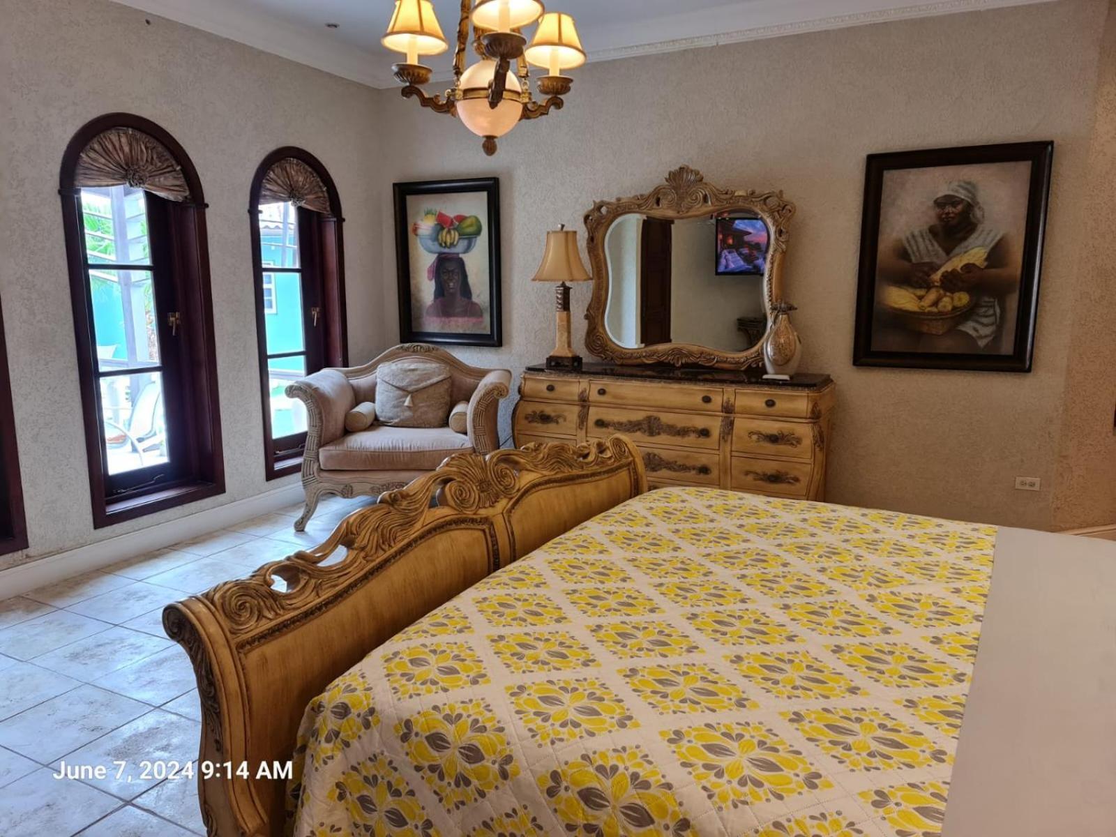 Sandpiper Beach Apartments Palm Beach Екстер'єр фото