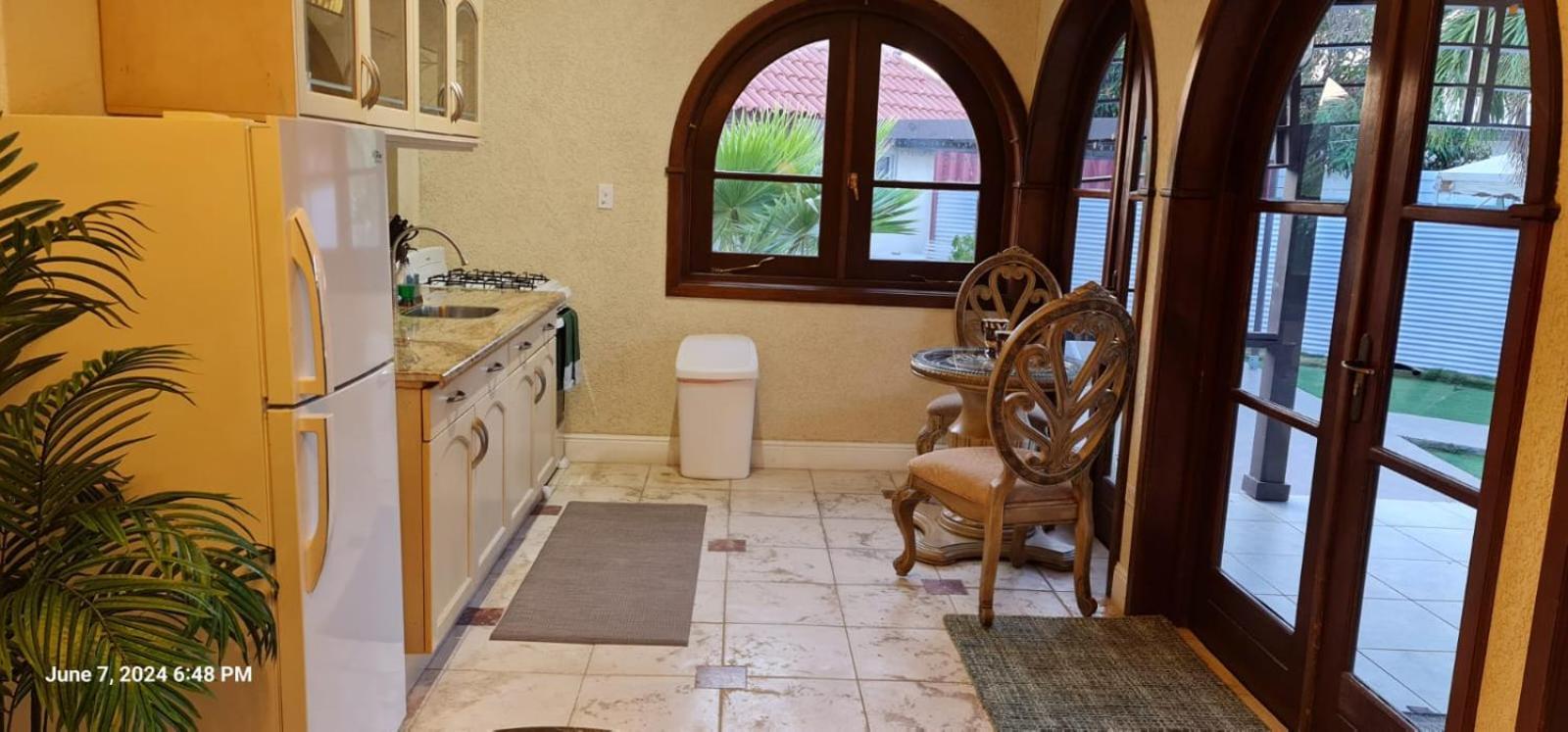 Sandpiper Beach Apartments Palm Beach Екстер'єр фото